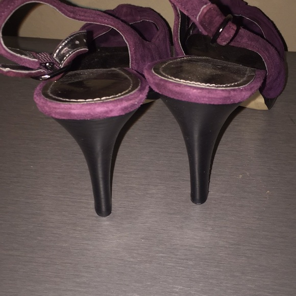 Marc Fisher Purple Suede Slingback Pumps - Picture 3 of 6